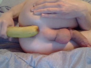 Good BananaFuck for my AssHole. Twink solo fuck.