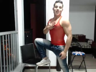 Muscle boy sexy on cam
